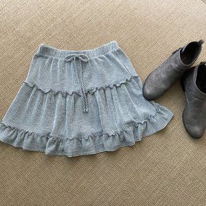 Caution to the Wind  Super Soft  Micro  Mini Ruffled  Skirt  M